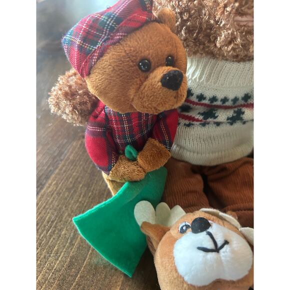 ⭐️ Vintage Avon Bear 06 Twas The Night Before Christmas Plush Reindeer Slippers - Picture 5 of 8